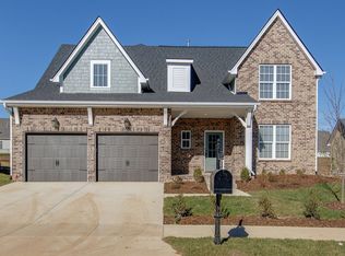 863 Plowson Rd, Mount Juliet, TN 37122