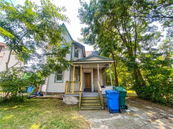 32 Concord St, Rochester, NY 14605
