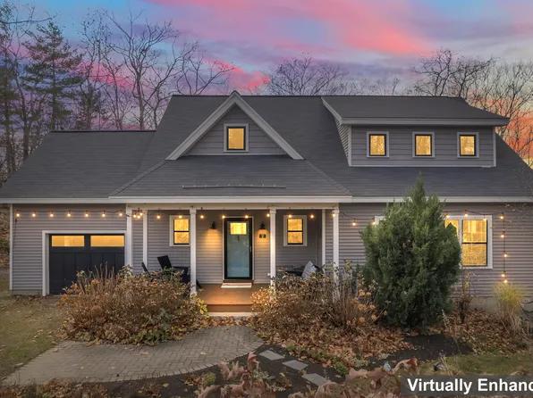 10 Lorraine Drive, York, ME 03902