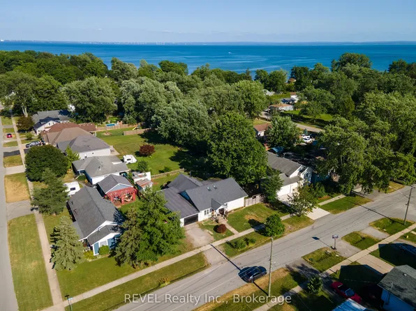 342 Helen St, Fort Erie, ON L0S 1B0