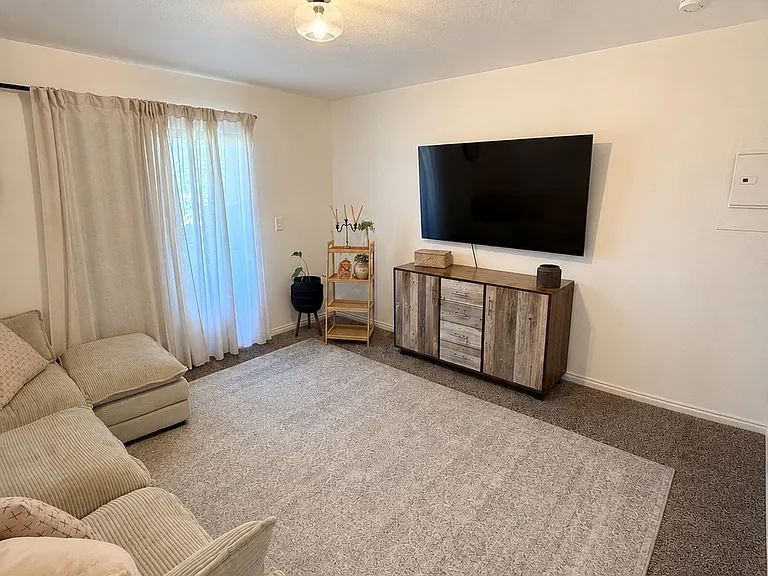 9143 S Jefferson Pl — Photo 15