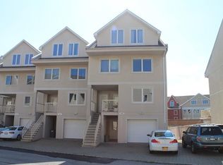 120 Outlook Ave, Bronx, NY 10465
