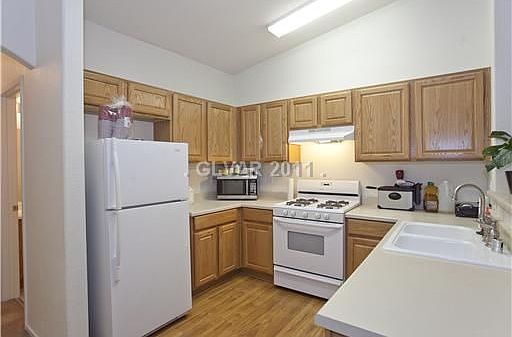 2nd image of 2578 Velez Valley Way