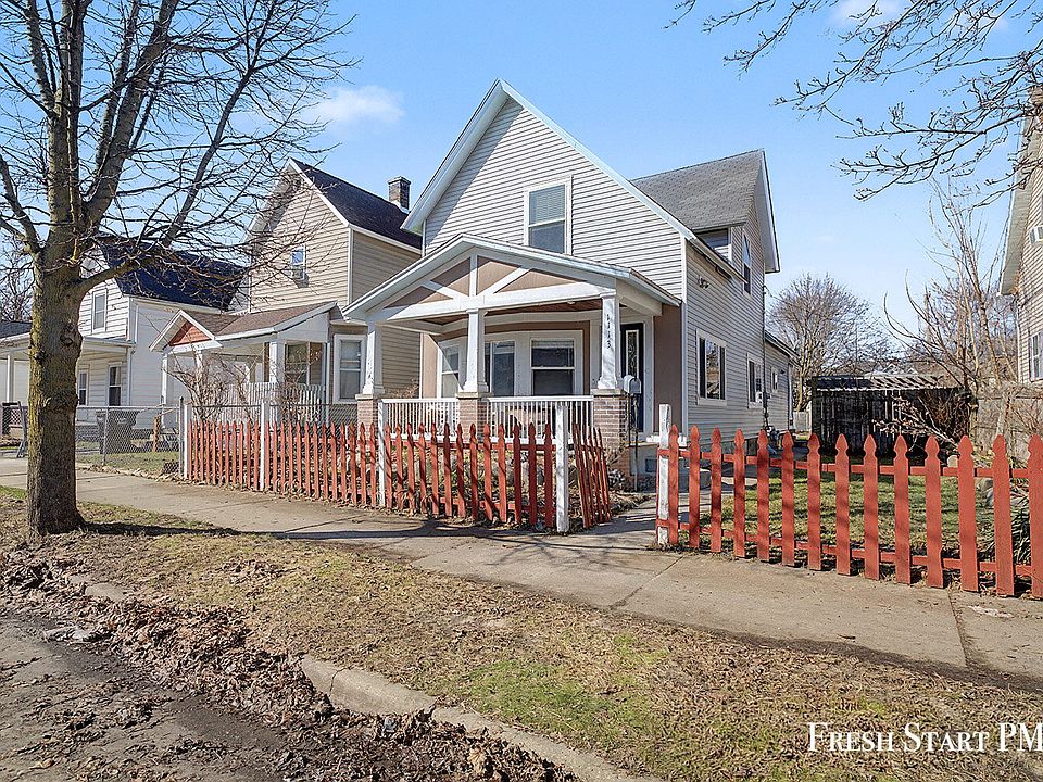 1st image of 1113 Alpine Ave NW