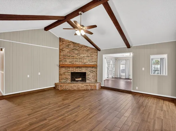 2511 Ironwood Ct, Arlington, TX 76016