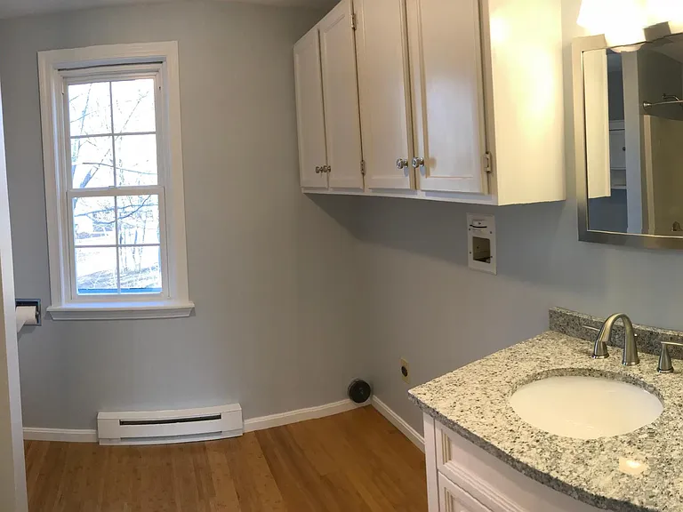 77 Baldwin Dr — Photo 13