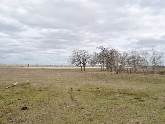 2nd image of 1095 County Road 405