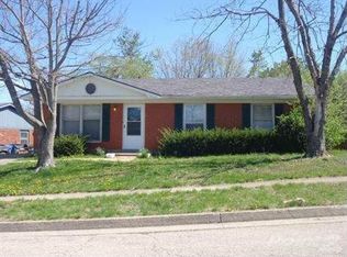 3348 Smoky Mountain Dr, Lexington, KY 40515