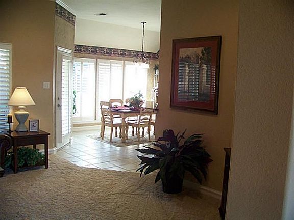 4th image of 2385 Briarhill Blvd
