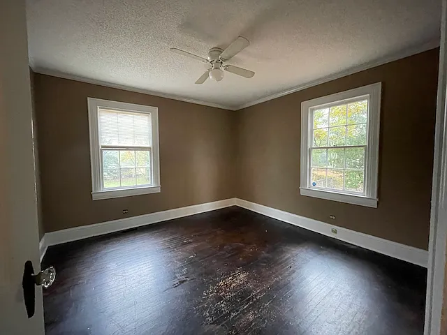 313 W Main St — Photo 20