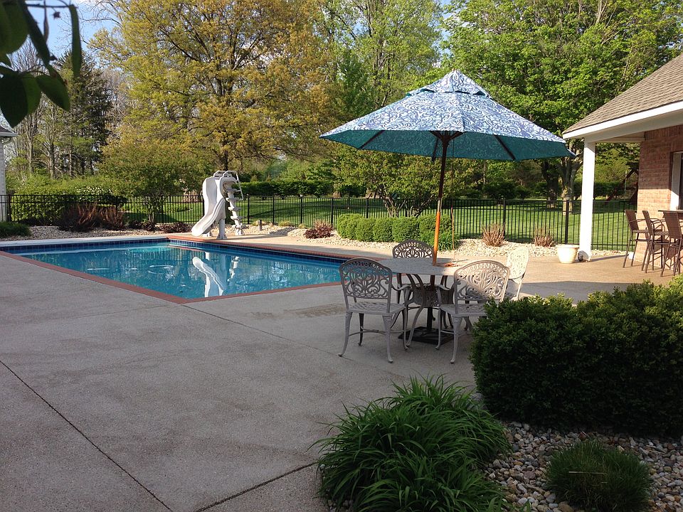 2nd image of 7115 Misty Woods Ln