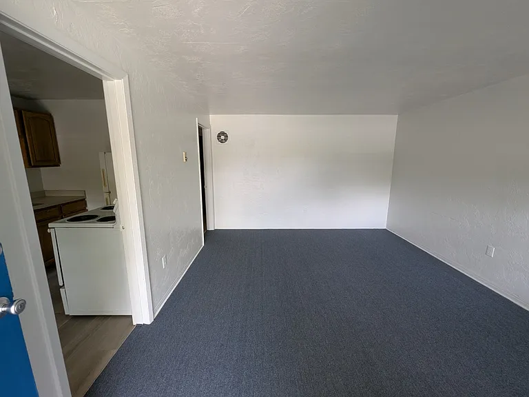 Palm Bay Apartments — Photo 3