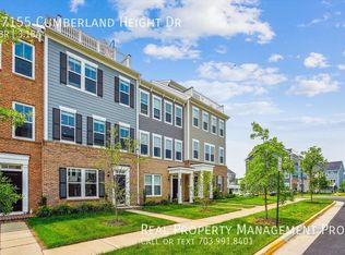 17155 Cumberland Height Dr, Dumfries, VA 22026