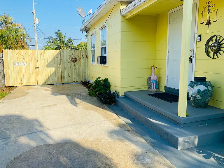 S Ridge St — Photo 1