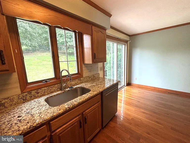 4830 Misty Ct — Photo 2