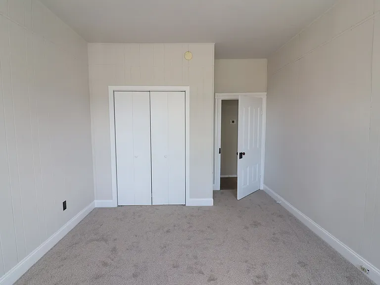 1419 W Main St #B — Photo 18