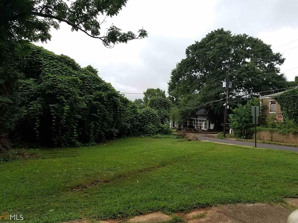 1st image of 616 Jett St NW