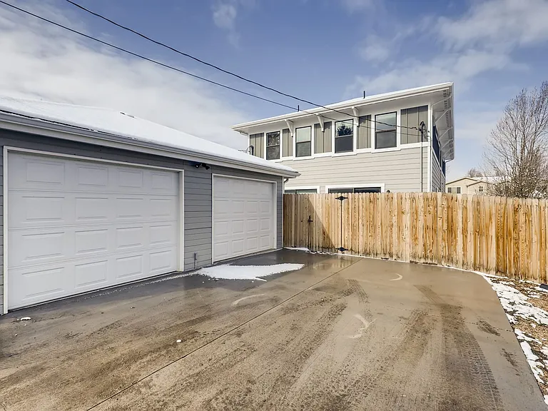 3034 S Cherokee St — Photo 28