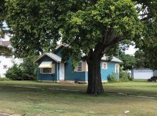 332 2nd St, Phillipsburg, KS 67661