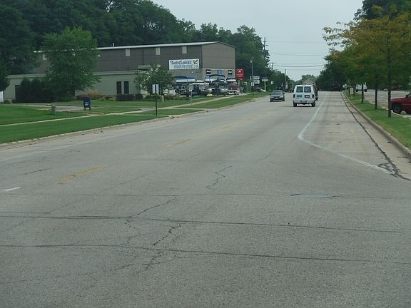 5th image of 318 Lance Dr