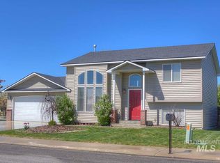 4592 W Aspen Crk, Carmen, ID 83462