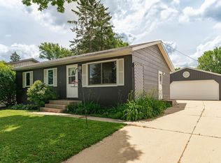 1816 36th St NW, Rochester, MN 55901