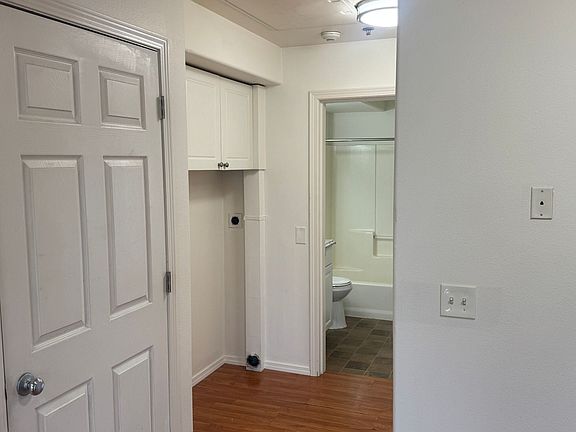 4th image of 768 SE 193rd Ave APT 216