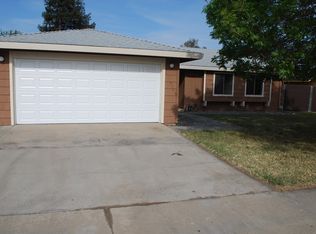 1121 N Tully Rd, Turlock, CA 95380