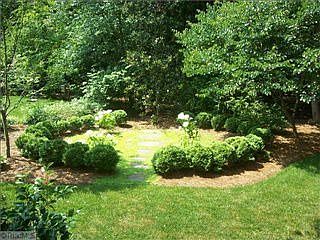 5th image of 5505 Blue Heron Dr