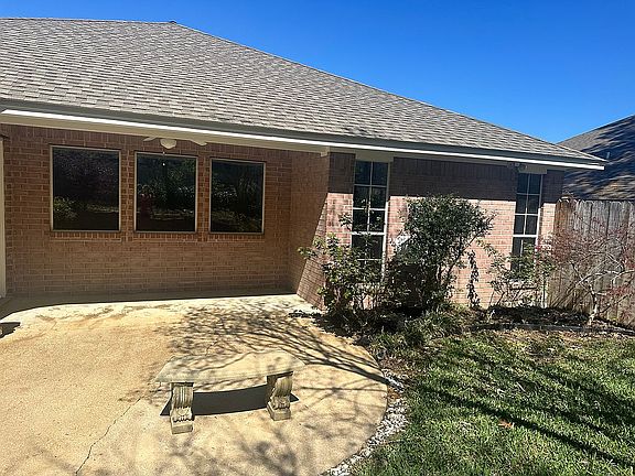 4th image of 3520 Ashcreek Cir