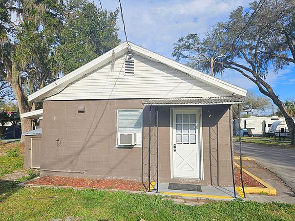 2nd image of 8215 Stoner Rd #840