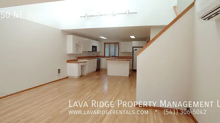 1050 NE Butler Market Rd #39 — Photo 4