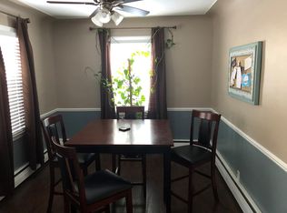 22535 Floral St, Farmington, MI 48336