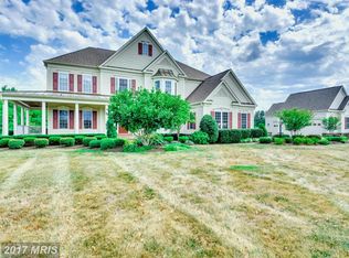 10870 Meadow Walk Ln, Bristow, VA 20136