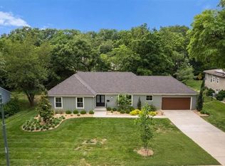 10326 Lee Blvd, Leawood, KS 66206