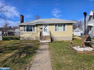 3521 1st Ave, Hibbing, MN 55746