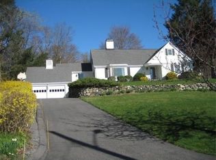 51 Salisbury Dr, Westwood, MA 02090