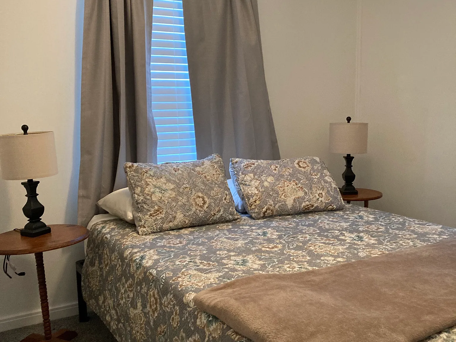 2 bed, 705 sqft, $1,150 — Photo 2
