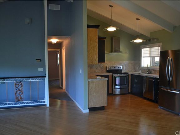 5th image of 3460 Riviera West Dr
