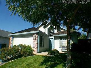 5911 Elk Spring Way, Elk Grove, CA 95758