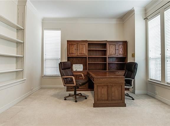 5th image of 2604 Camille Dr
