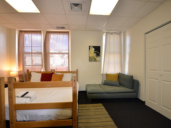 2nd image of 230 Thayer St #12