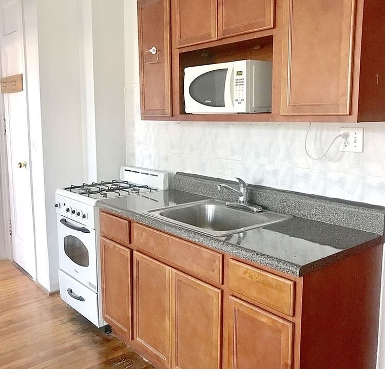 2nd image of 9013 43rd Ave APT 3F