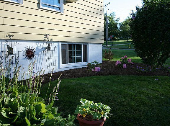 Back Yard Flower Bed