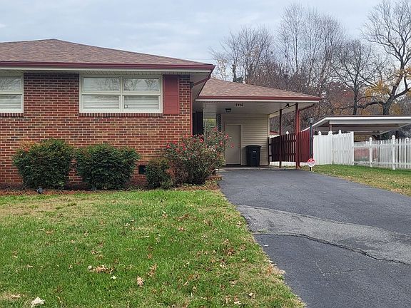 3rd image of 1916 Hermitage Dr