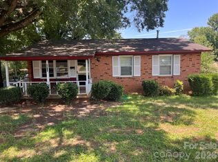 2508 Alleghany St, Charlotte, NC 28208