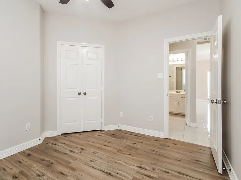 3306 Maymist Dr — Photo 13