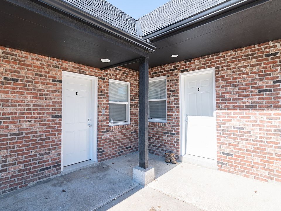 1st image of 1518 E McCarty St APT 7