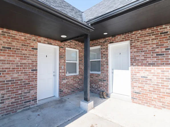 1518 E McCarty St, Jefferson City, MO