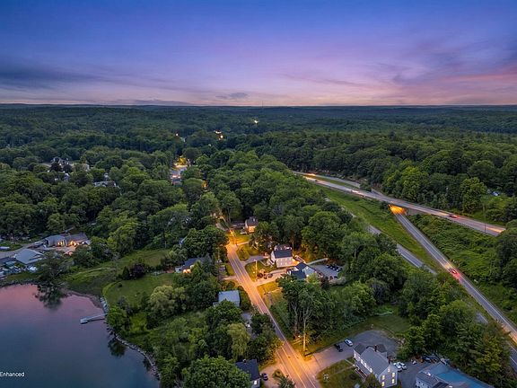 2nd image of 55 River Road